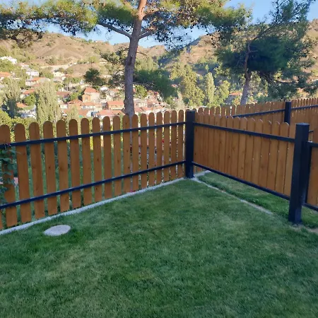 Melissonas فيلة Foini